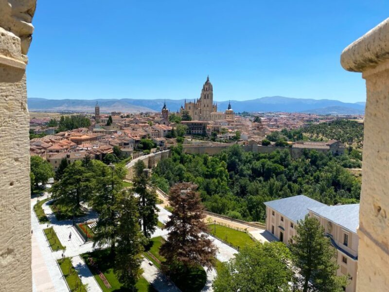 Segovia: Private City Walking Tour with Alcázar of Segovia - The Breakdown of the Tour Experience