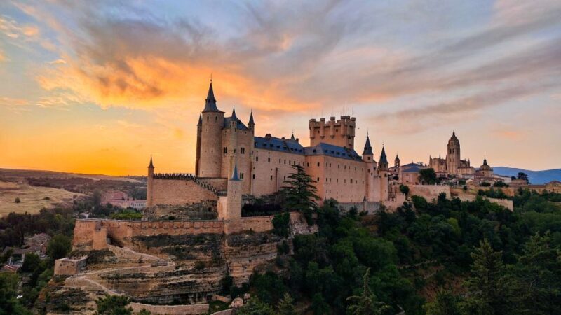 Segovia: Private City Walking Tour with Alcázar of Segovia - Practicalities and Considerations