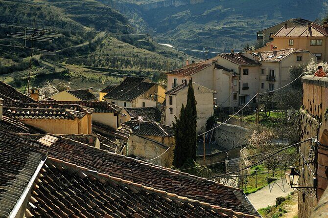 Segovia private tour from Madrid by private car - FAQ