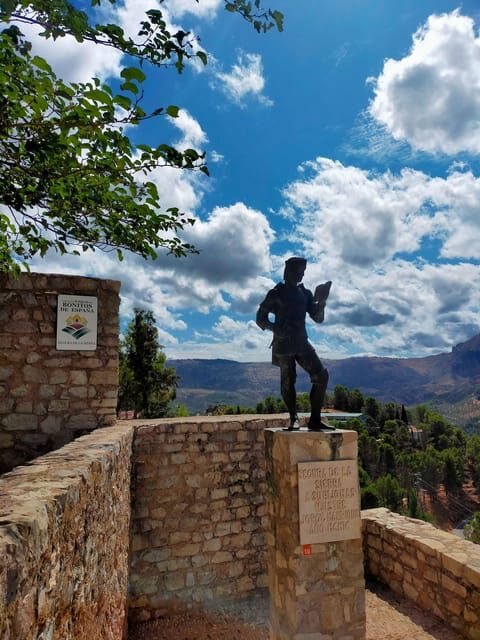 Segura de la Sierra: Highlights Walking Tour - What to Expect at Each Stop