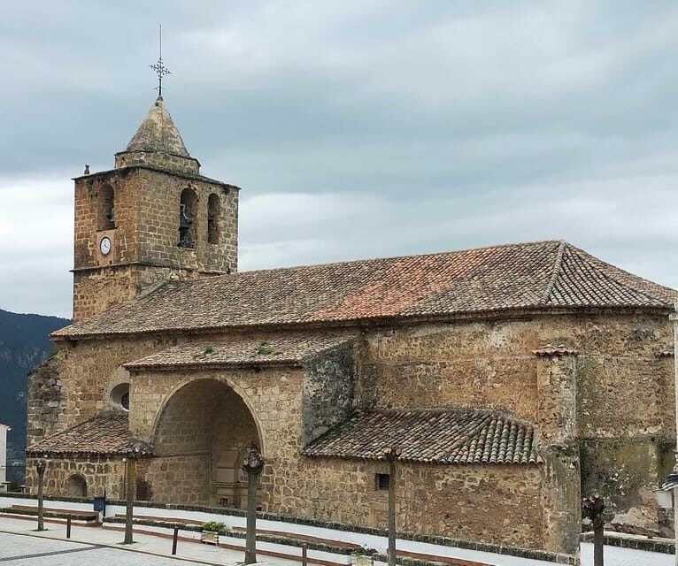 Segura de la Sierra: Highlights Walking Tour - Who Should Consider This Tour?