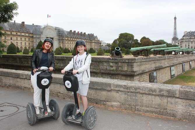 Segway tour Paris - A Closer Look at the Segway Tour Experience