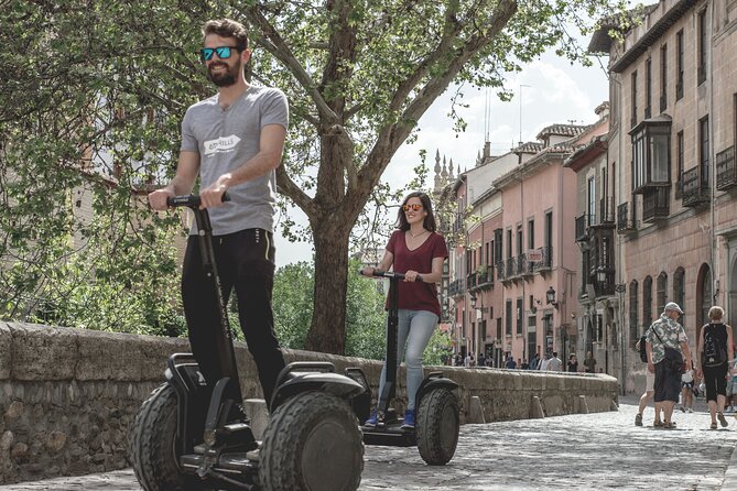 Segway Your Way Through Granada's History: The Ultimate Ride - Mirador de San Nicolás: One of Granada’s Classic Viewpoints