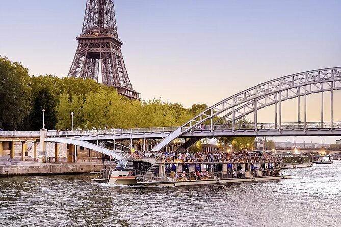 Seine River 1-Hour Sightseeing Cruise from the Eiffel Tower - The Experience: What’s Included and How It Feels
