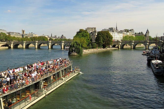 Seine River Cruise & French Crepe Tasting by the Eiffel Tower - What’s Included and What’s Not