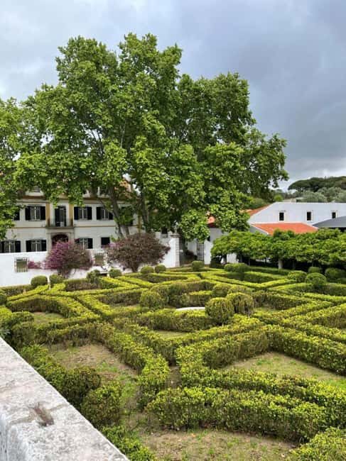 Seixal: Guided Walking Tour with Pastel de Nata - Exploring Seixal: A Calm Escape with Flavors and History