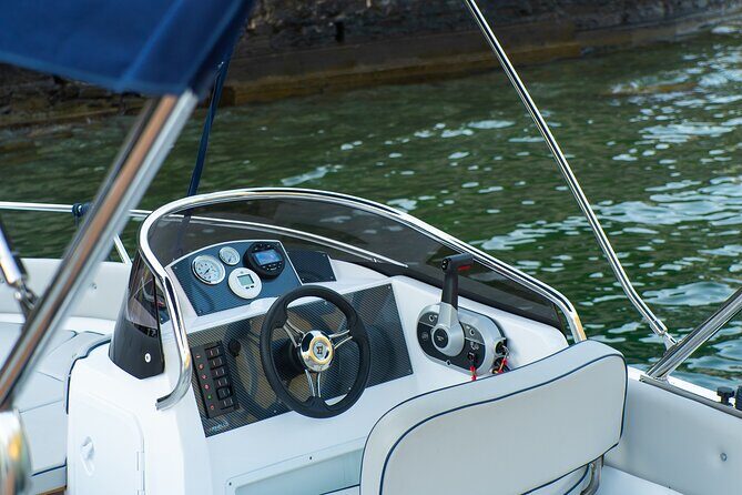 Self driving boats on Lake Como - The Downsides and Considerations