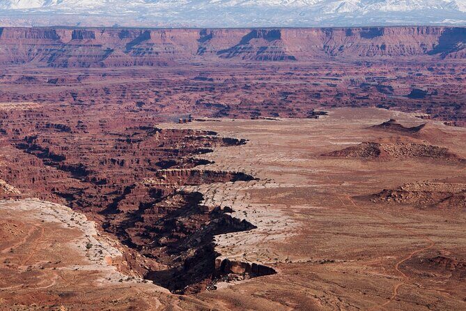 Self Guided Audio Driving Tour of Canyonlands - Stop 5: Mesa Arch