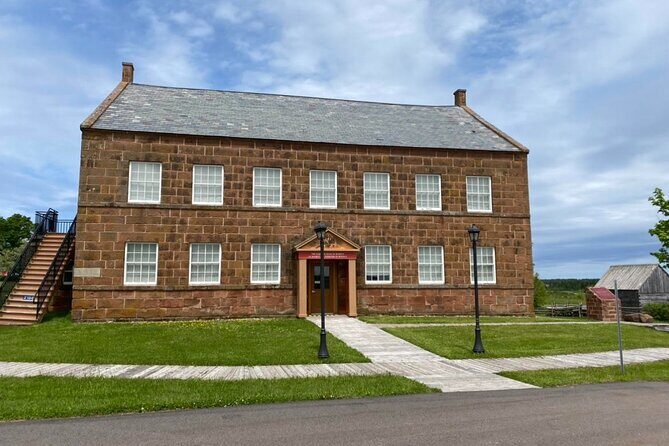 Self Guided Audio Driving Tour of the North Shore of PEI - Who Should Consider This Tour?