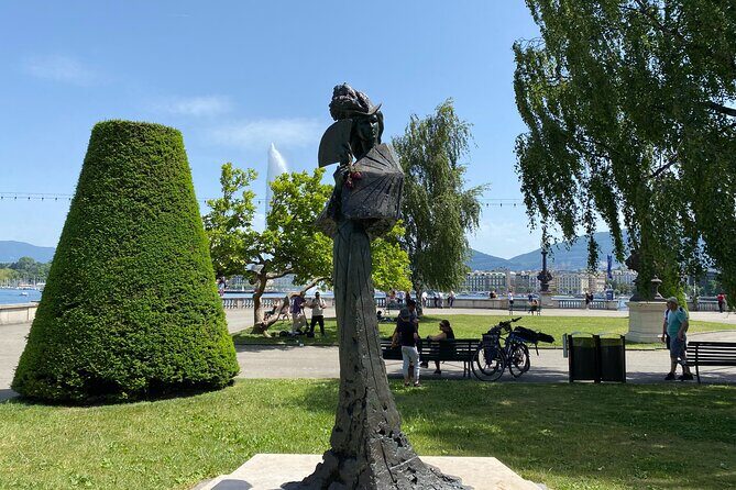 Self-Guided Audio Tour to the Many Faces of Geneva - Starting Point: La statue de Sissi