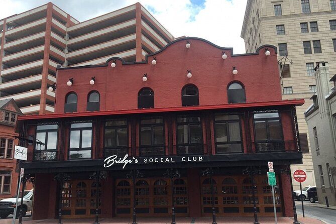 Self-Guided Bar Hunt: Harris-bars & Harris-beers Harrisburg - Who Should Consider This Tour?