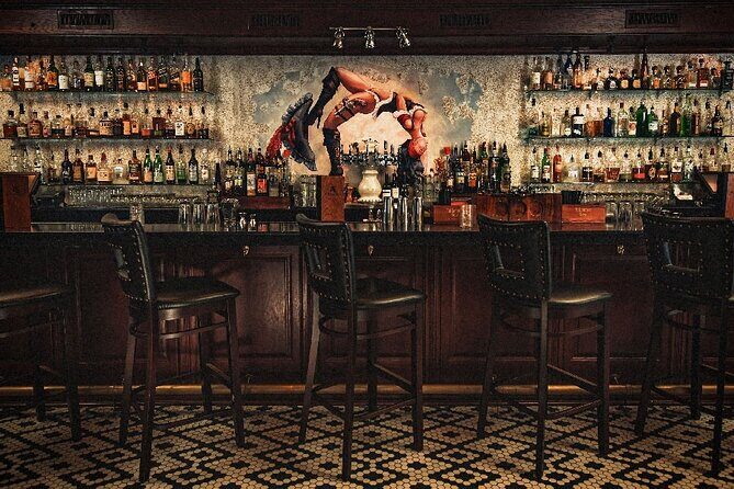 Self-Guided Bar Hunt: Jammin' Jacksonville - Key Points