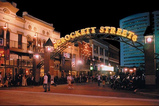 Self-Guided Beaumont Scavenger Hunt: Big Fun In Beaumont - Exploring Beaumont Through the App: What’s in Store?