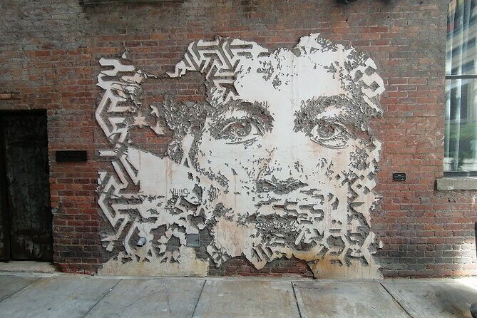 Self Guided Detroit's Spirit and History Solo Walking Tour - Key Points