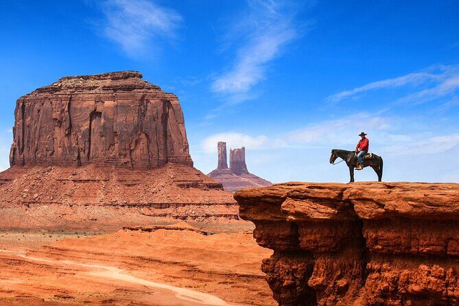 Self Guided Driving Audio Tour of Monument Valley - Who Would Love This Tour?