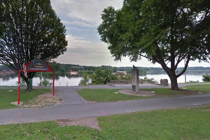 Self-Guided Harrisburg Scavenger Hunt: Capitol Reflections - FAQ