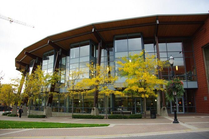 Self-Guided Kelowna Scavenger Hunt: Art By The Lake - FAQ