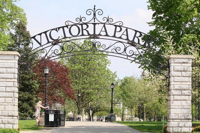 Self-Guided London Scavenger Hunt: Exploring Forest City - Value for Money