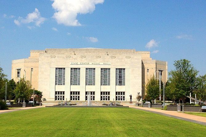 Self-Guided Oklahoma City Scavenger Hunt: Wild Western Art - What to Expect from the Oklahoma City Scavenger Hunt