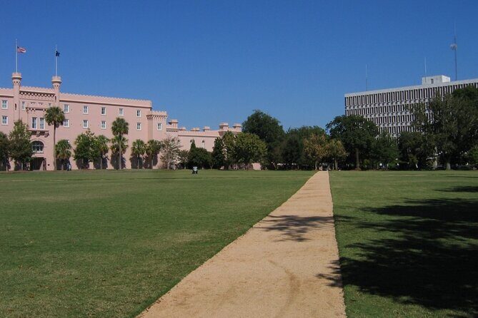 Self-Guided Scavenger Hunt: Castles, Cannons & Colleges - Final Thoughts: Who Is This Tour For?