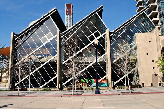 Self-Guided Scavenger Hunt: Downtown Splendors - Practical Considerations