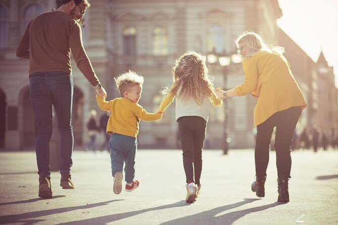 Self Guided Scavenger Hunt: Getting Paranormal in the Peach State - An Overview of the Savannah Ghost Adventure Hunt