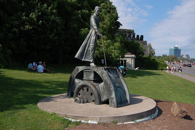 Self-Guided Scavenger Hunt: Hunt Along Niagara Falls - Authentic Feedback from Travelers