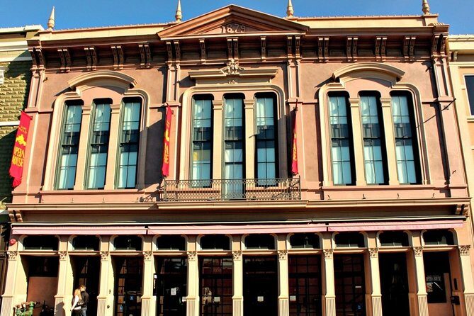 Self-Guided Scavenger Hunt: Napa Reflections - What Could Be Better?