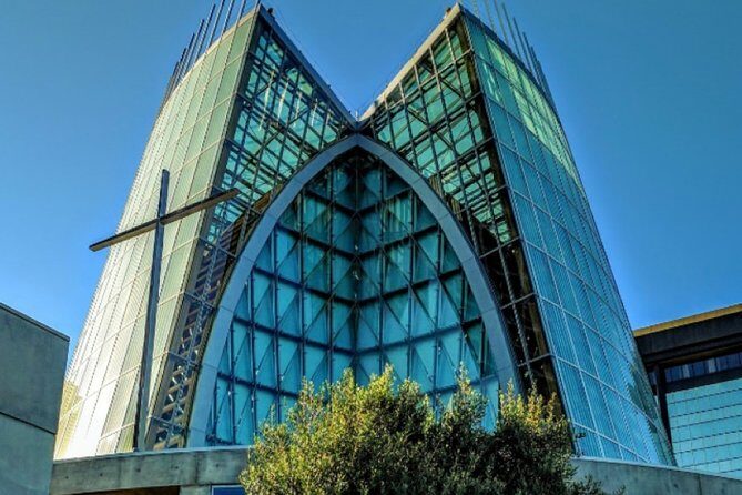 Self-Guided Scavenger Hunt: Oakland Charms - A Detailed Look at the Itinerary and Highlights