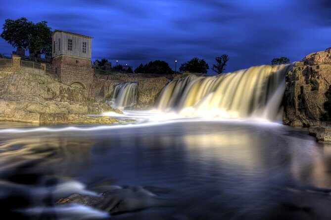 Self-Guided Scavenger Hunt: Rock and Roll Through Sioux Falls - Key Points