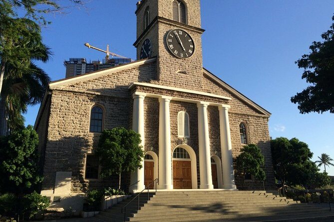 Self-Guided Scavenger Hunt: Royal Views Of Honolulu - The Price and Its Value