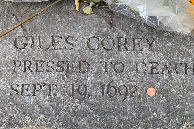 Self-Guided Smartphone Ghost Walking Tour in Salem - The Experience: What to Expect