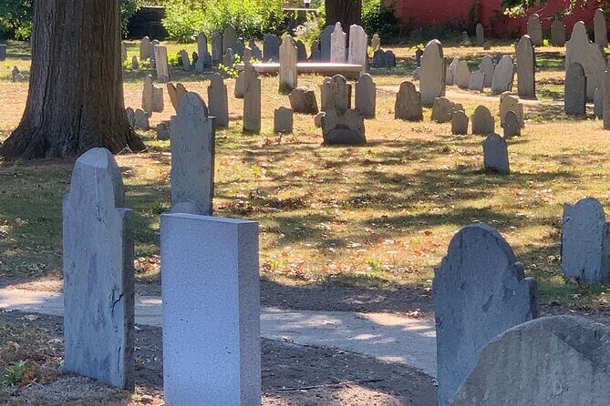 Self-Guided Smartphone Ghost Walking Tour in Salem - Is This Tour Right for You?