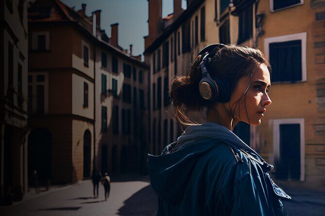 Self Guided Tours Amsterdam With 100 Captivating Audio Stories - Who Should Consider This Tour?