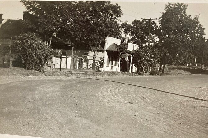 Self-Guided Walking Tour in Chinatown - The Ritual Funeral Procession: The Heart of the Tour