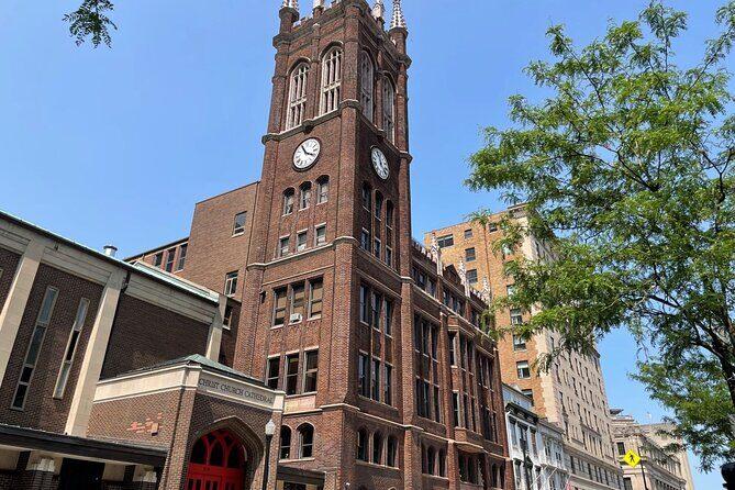 Self Guided Walking Tour of Cincinnati - Key Points