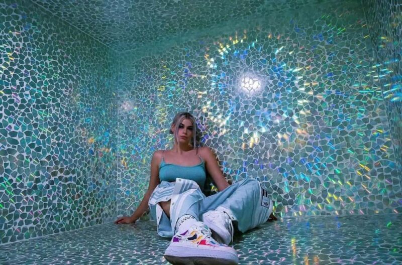 Selfie Museum Budapest Entry Ticket - What is the Selfie Museum Budapest?