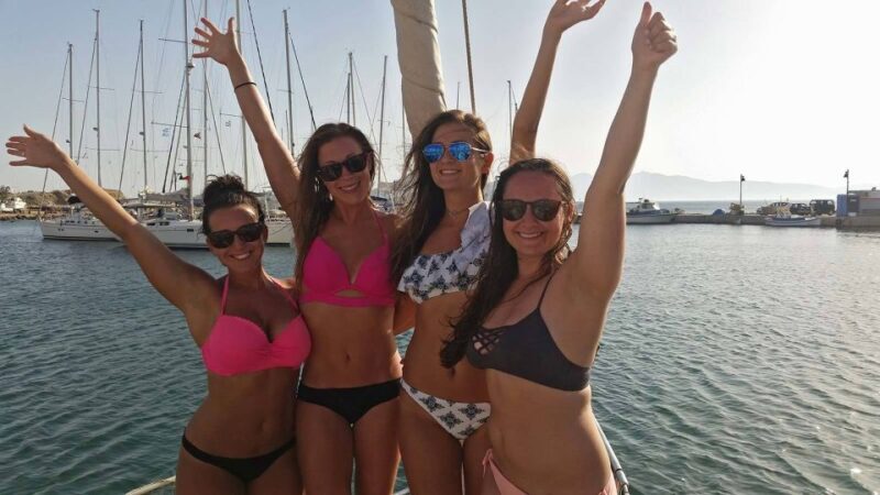 Semi-Private :Full-Day Sailing Tour Swim, Snacks & Drinks - A Deep Dive into the Sailing Experience