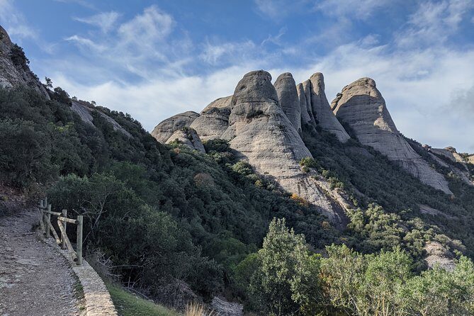 Semi-Private Montserrat Monastery, Funicular & Scenic Nature Walk - Downsides to Keep in Mind