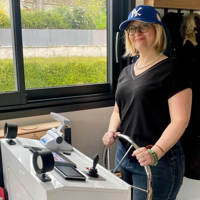 Semi Private Solar Boat Cruise in Champagne - FAQ