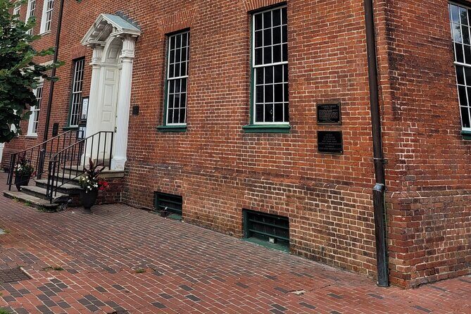 Semi-Private Walking Tour in Old Town Alexandria & Carlyle House - Frequently Asked Questions