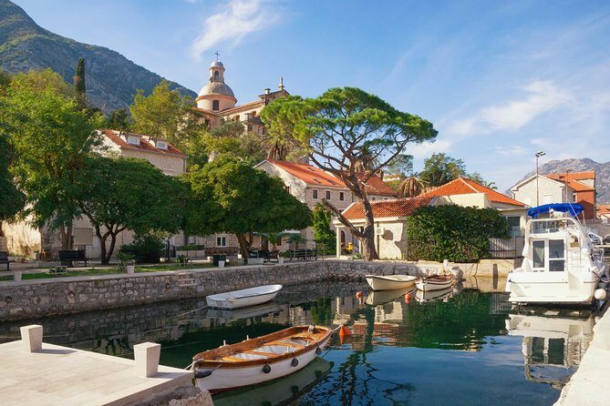 Semi-Submarine: Kotor Bay Panorama & Underwater Experience - Who Should Consider This Tour?