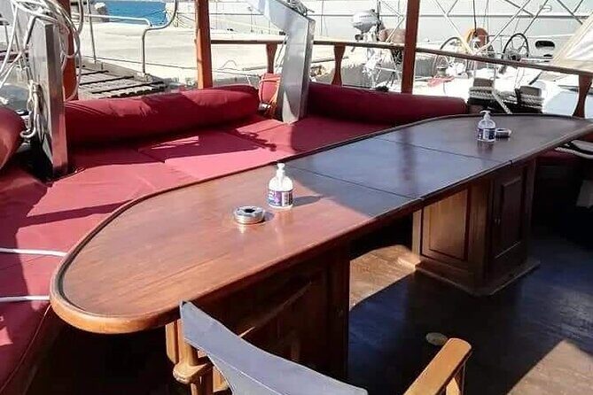 SEMIPRIVATE GALATEA tour Antiparos-Blulagoon-Despotiko-FREE DRINK - Key Points