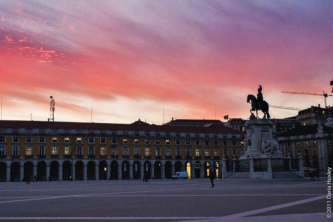 Senior Tourism - Private Tour Best of Lisbon, Sintra & Cascais - FAQs