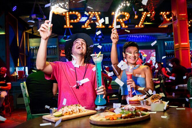 Señor Frogs Cancun Unlimited Open Bar - Key Points