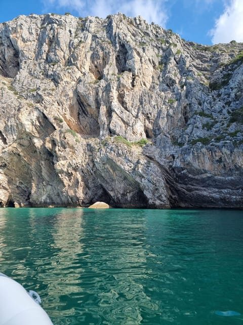 Sesimbra: Boat trip along beaches and bays with snorkeling - Analyzing the Value