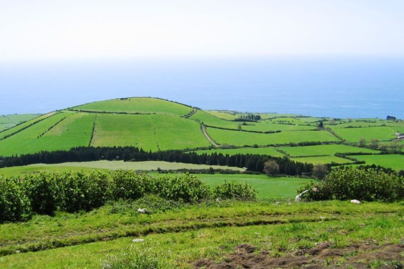 Sete Cidades Azores 4x4 Day Tour from Ponta Delgada - FAQs