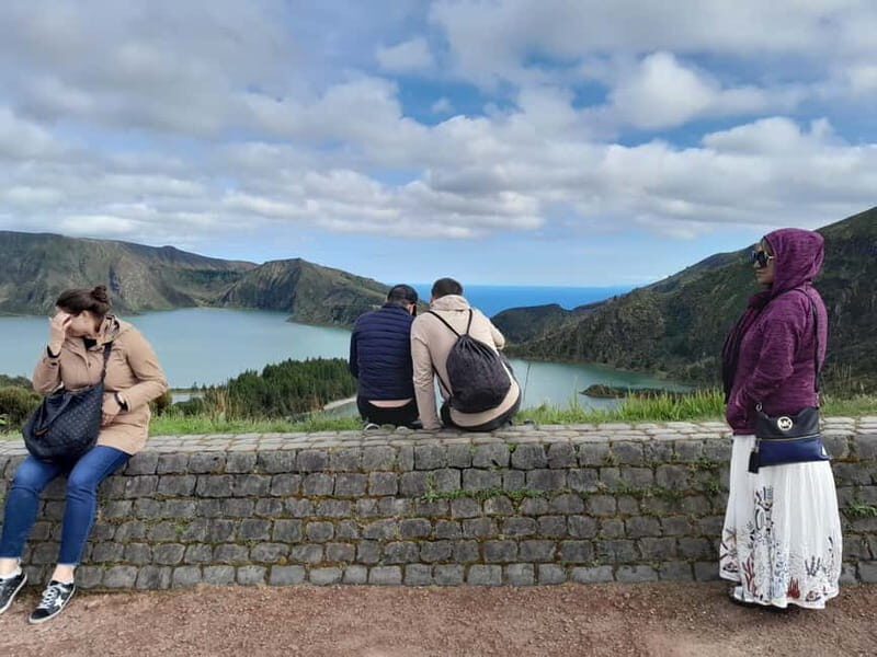 Sete Cidades: Day Tour - Blue & Green Lake and Fire Volcano - FAQ