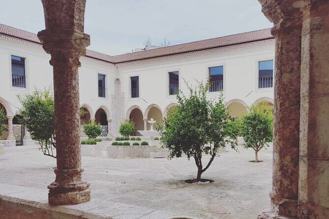 Setúbal Private Walking Tour Off-the-Beaten-Path - Key Points