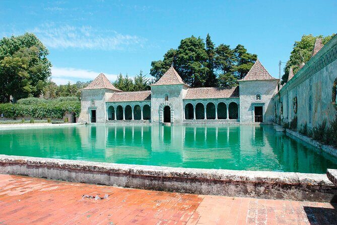 Setubal Private Wine Tour, Food Tasting, Beaches, Palaces and Art - A Closer Look at What You Can Expect